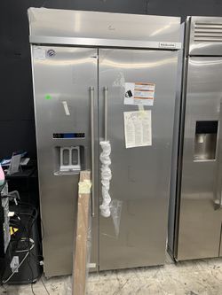 Kitchen aid 42” built in refrigerator in stainless steel new open box