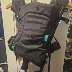 Baby Carrier Infantino Clean 