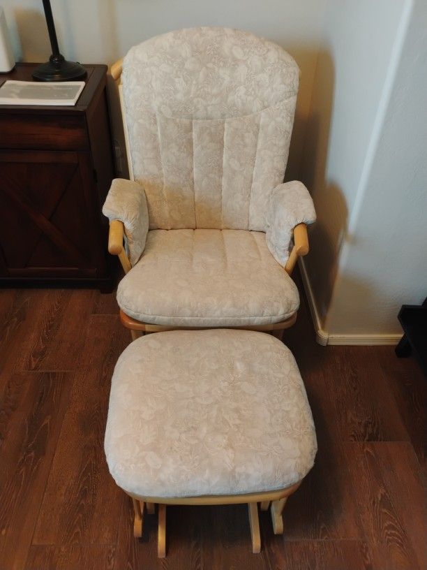 Glider Chair And Ottoman 