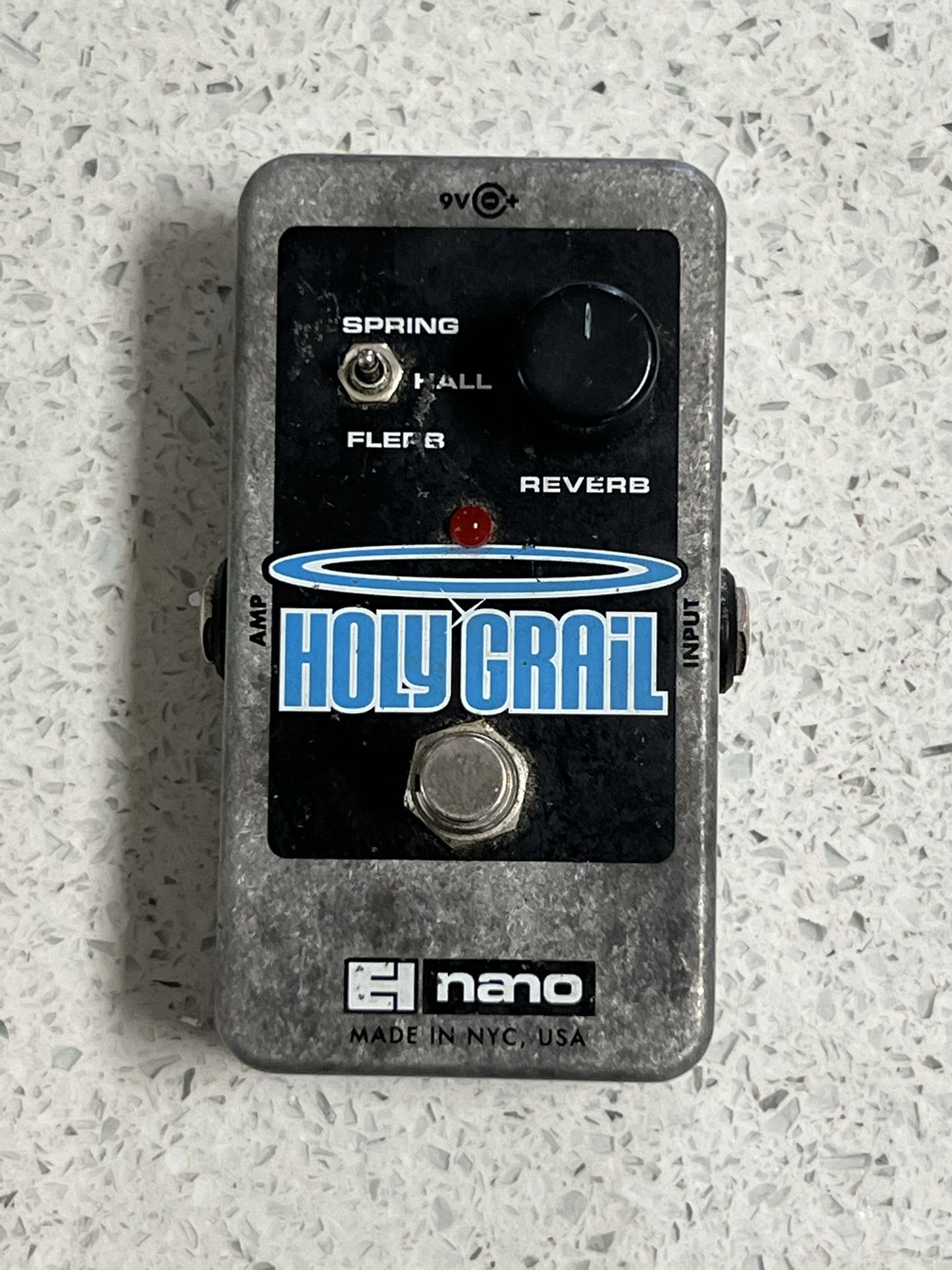 Electro-Harmonix Holy Grail Nano Reverb (kinda works)