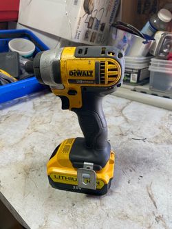 Dewalt 20v and battery