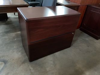 Hon 2 drawer lateral file cabinet