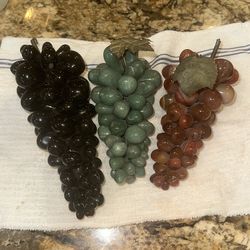 Real Stone Grape Decor 