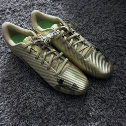 Under armour blur cleats