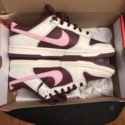 Nike Low Dunks