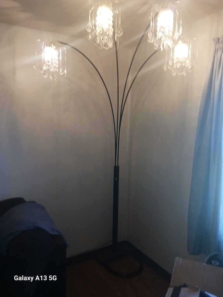 Black Arc Floor Lamp