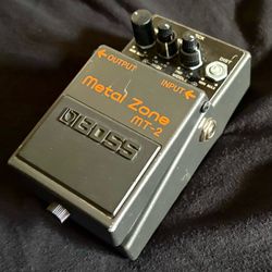 Boss Metal Zone MT-2 Distortion Pedal