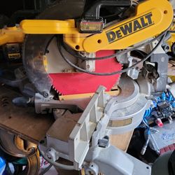 12 Inches Miter Saw Whit Laser 