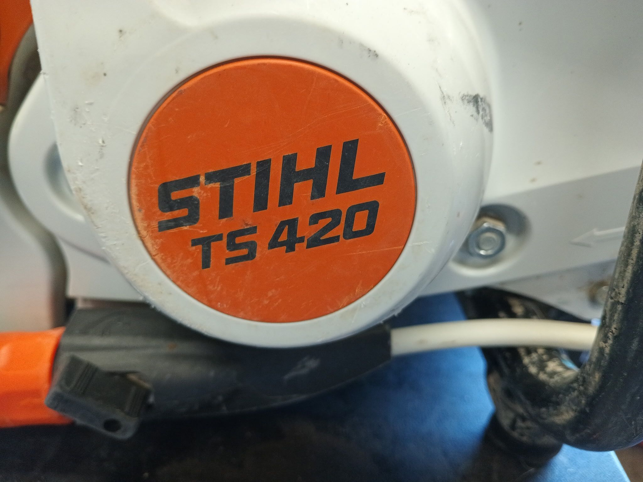 STIHL TS 420 Cutquik 14 in. Cordless Gas Cut-Off Saw