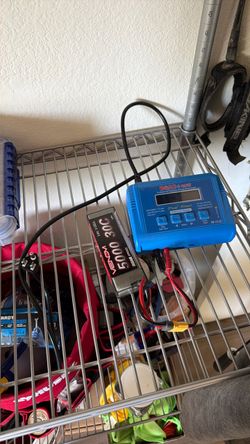 Rc car battery and charger