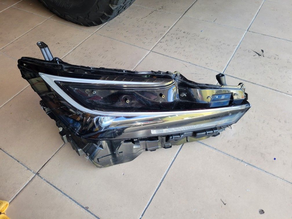Headlight Passenger Side
