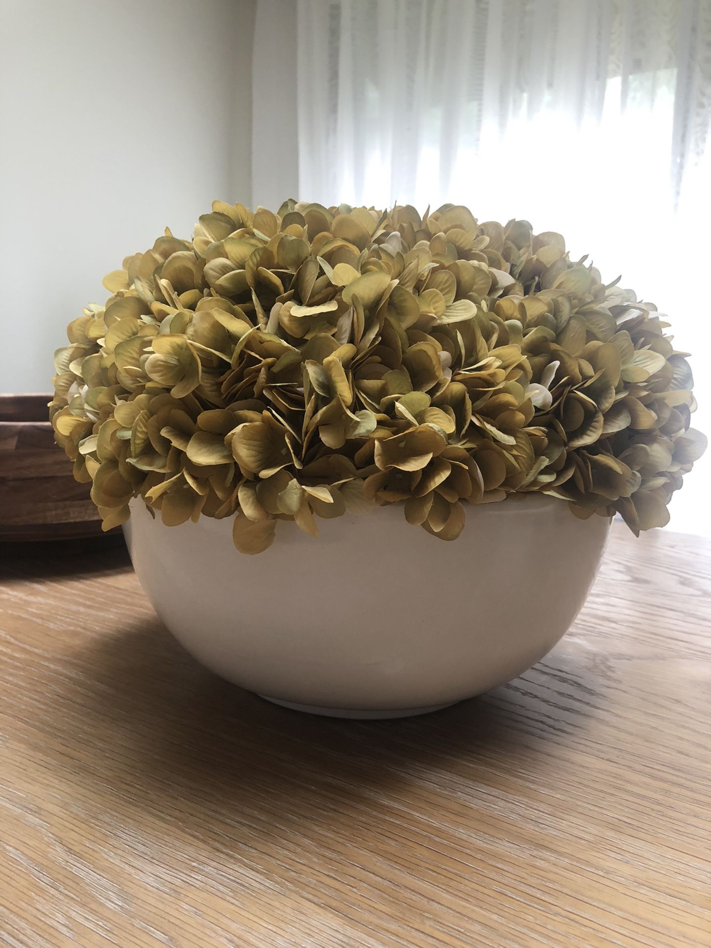 Beautiful Faux Hydrangea Floral Arrangement