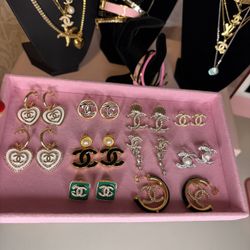 High Quality Luxury Earrings 