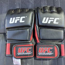 Official UFC Brand MMA Fight Gloves w/straps Size L/XL Brand New