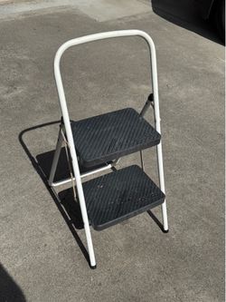 Cosco 2 Step Stool Ladder