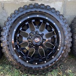Jeep wheels and tires 