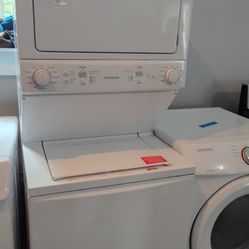 Laundry Center (used) 