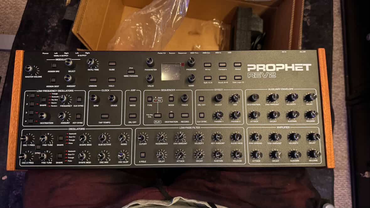 Sequential Prophet Rev2 Desktop 8-Voice Polyphonic Synthesizer 2022- Black with Wood Sides