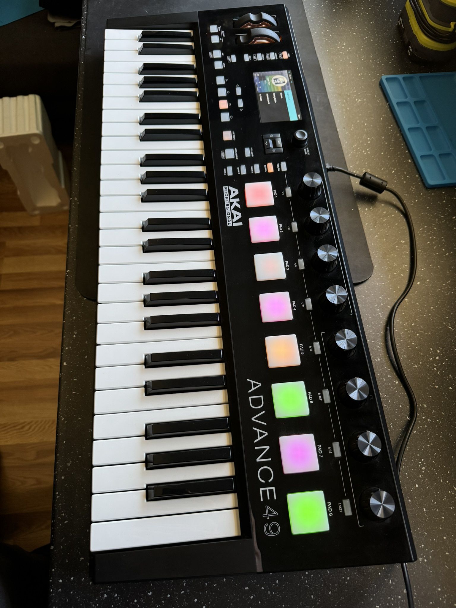 AKAI Advance 49 MIDI Keyboard