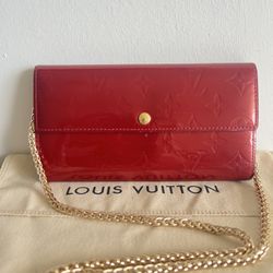 Authentic Louis Vuitton 