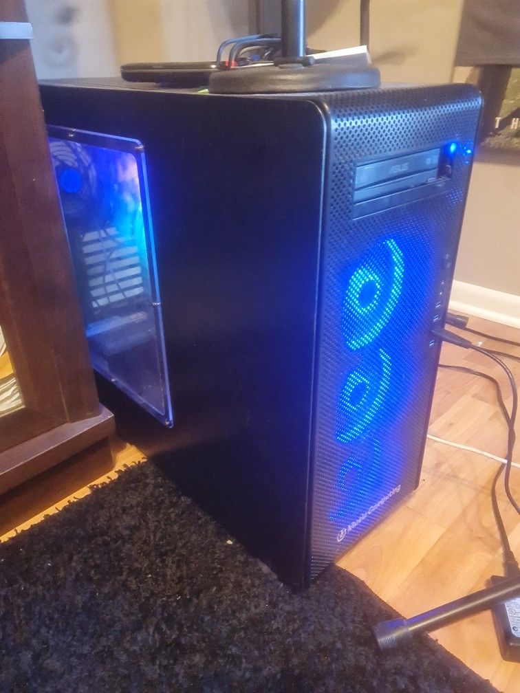 MUSIC PRODUCERS!!!! I am Selling my Music Production Computer, LOADED WITH DAW's And Plug Ins Paid For