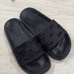 Gucci new sandals