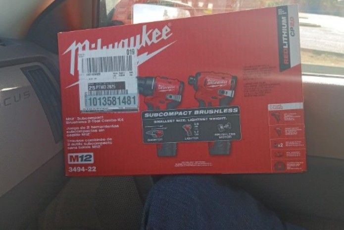 Milwaukee M12 Subcompact Brushless Two Tool Combo Kit