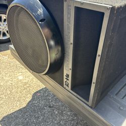 Rockford Fosgate T0 15 Inch Sub In Box 