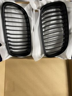 Brand New BMW Grill E90 09-11 Black