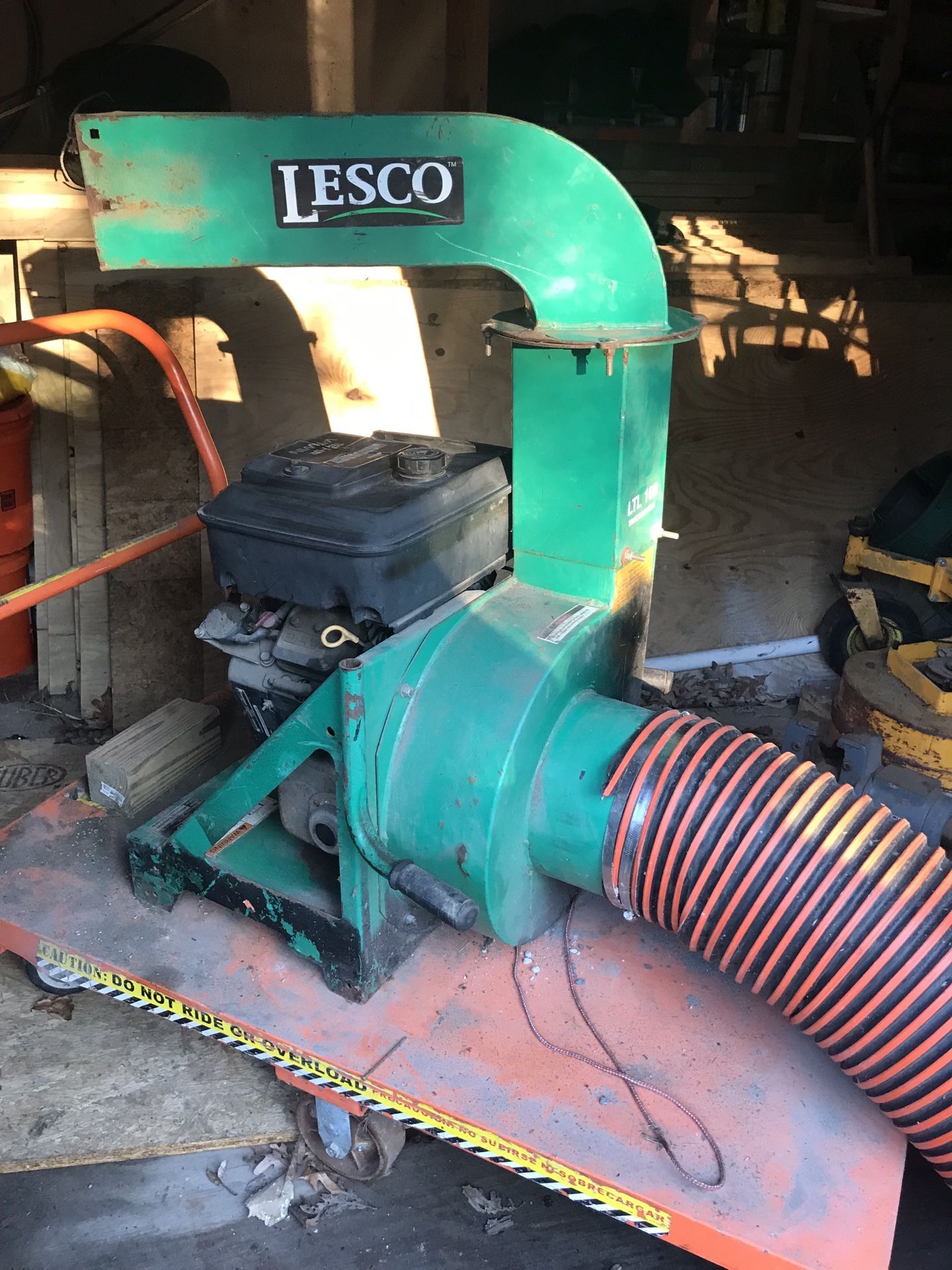 Lesco 2024 leaf vacuum