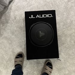 JL Audio CS112LG-TW3  12” Enclosed Subwoofer 