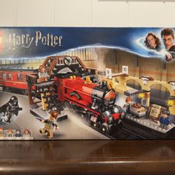 Lego Harry Potter Hogwarts Express 75955 Retired Set