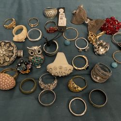 assorted rings bundle