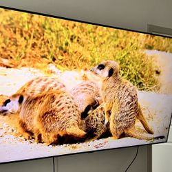 Samsung TU700d 75" LED 4K Flat Screen TV Used