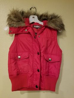 Size Xl red puff vest with fur hoodie