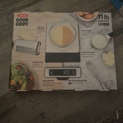 New O o Good Grips Scale 