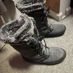 Girls Boots Size 5