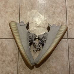 MAKE OFFERS Sz 9 Yeezy 350 V2 Sesame