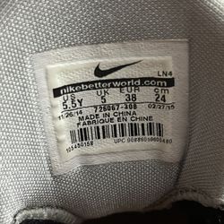 Kobe 10 Size 5.5 Men’s 