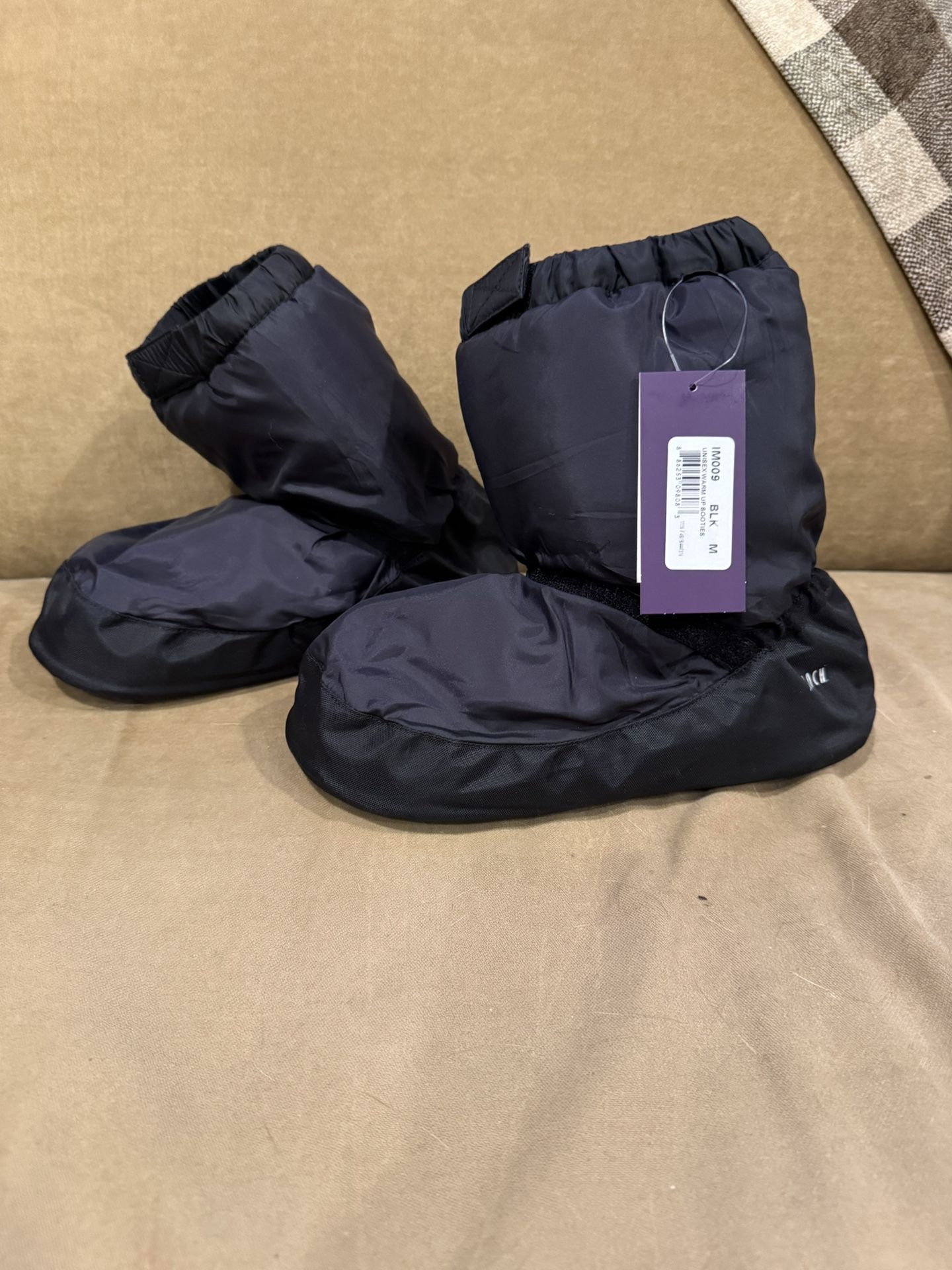 $5 Bloch Medium warm up booties-new With Tags