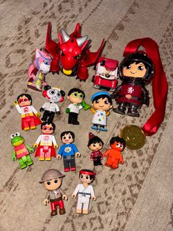 Ryan’s works toy bundle