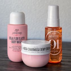 Sol de Janeiro and Ouai