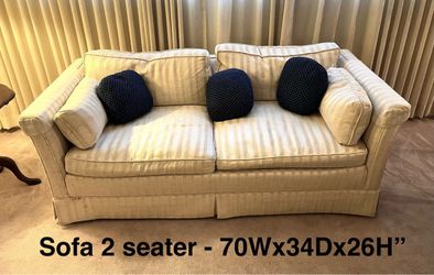 2-Seater Striped Sofa Set