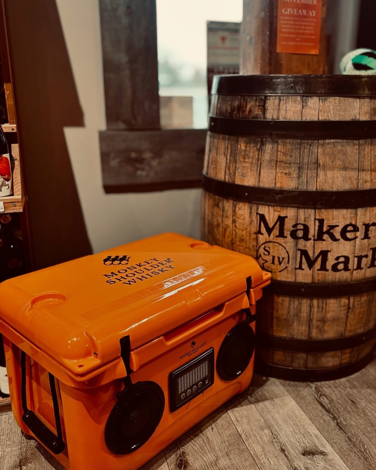 48 Quart Monkey Shoulder Whiskey Hard Cooler With Built In Blue Tooth Speakers 