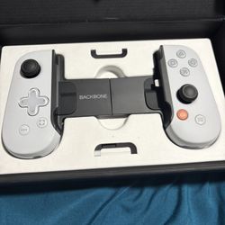 PlayStation Backbone Lightning Cable Edition