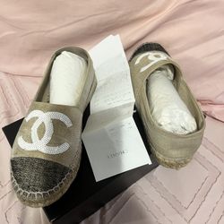 Chanel Flats 