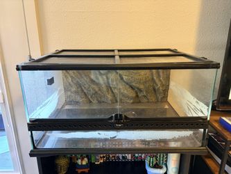 Exo Terra Medium Short Tank (20 Gallons)