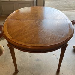 Solid Wood Oval Dining Table 