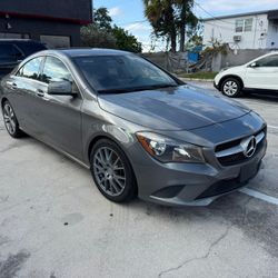 2015 Mercedes-Benz CLA 250