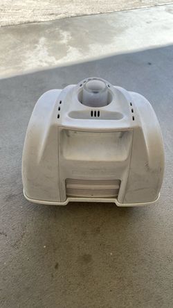 HAYWARD POOL VACUUM